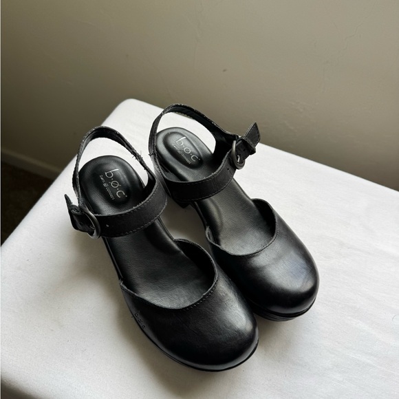 B.O.C Black Leather Mary Jane Slingback Clogs Size 7 - Picture 4 of 8